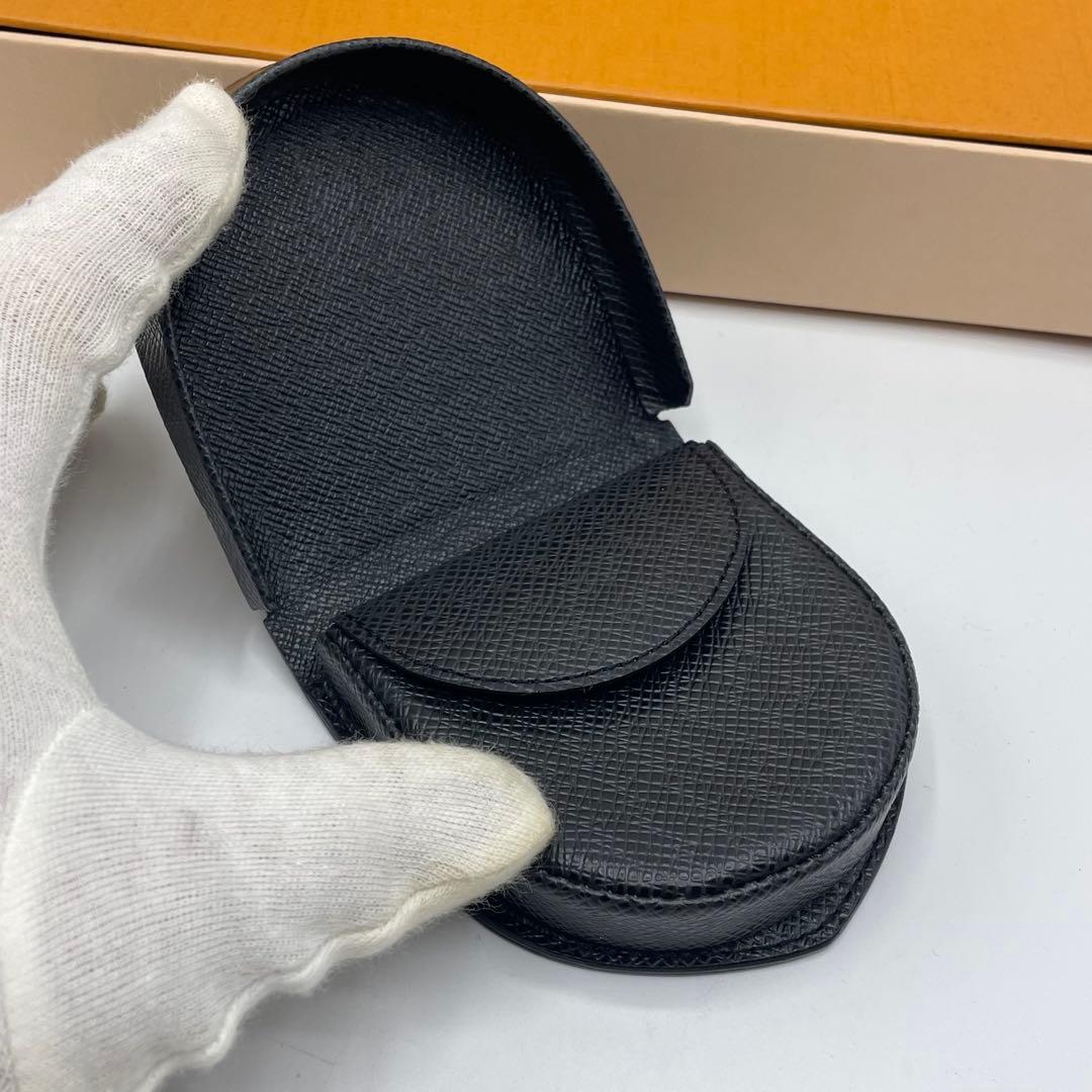 【希少】ルイヴィトン　ケース　キュベット　タイガ　黒　小銭入れ