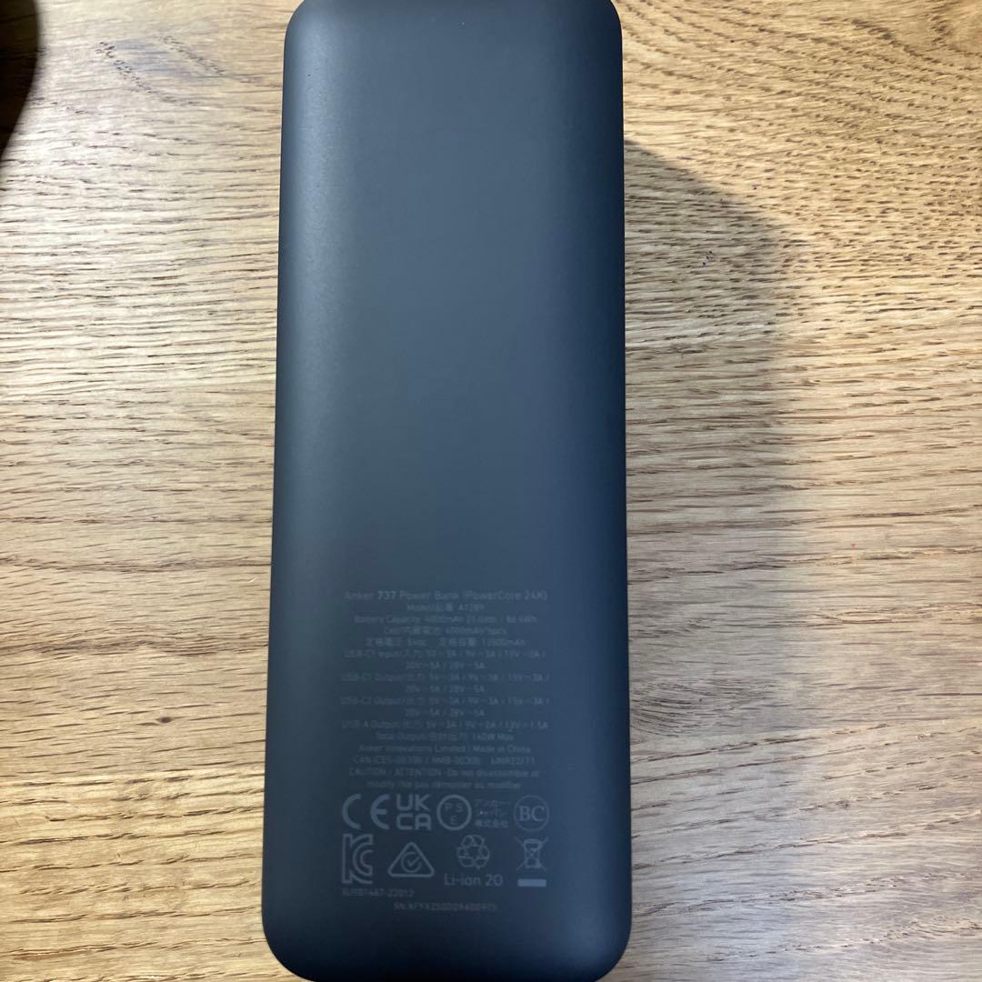 ANKER モバイルバッテリー USB-C