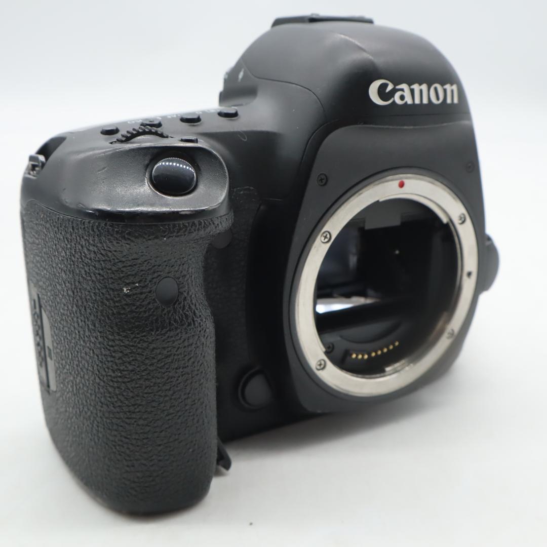 Canon デジタル一眼レフカメラ EOS 5D Mark IV ボディー
