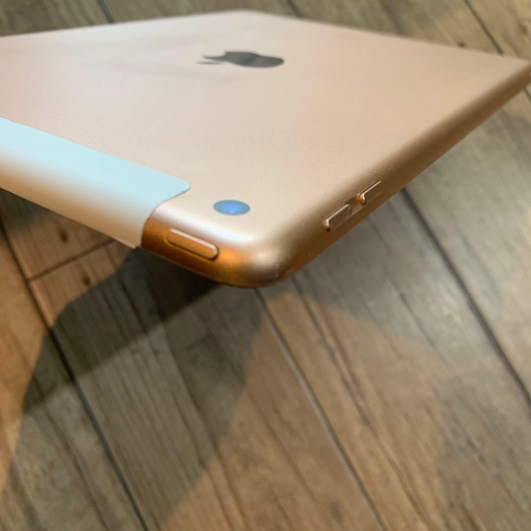 格安 iPad第6世代 2018 9.7インチ 128GB SIMフリー本体のみ