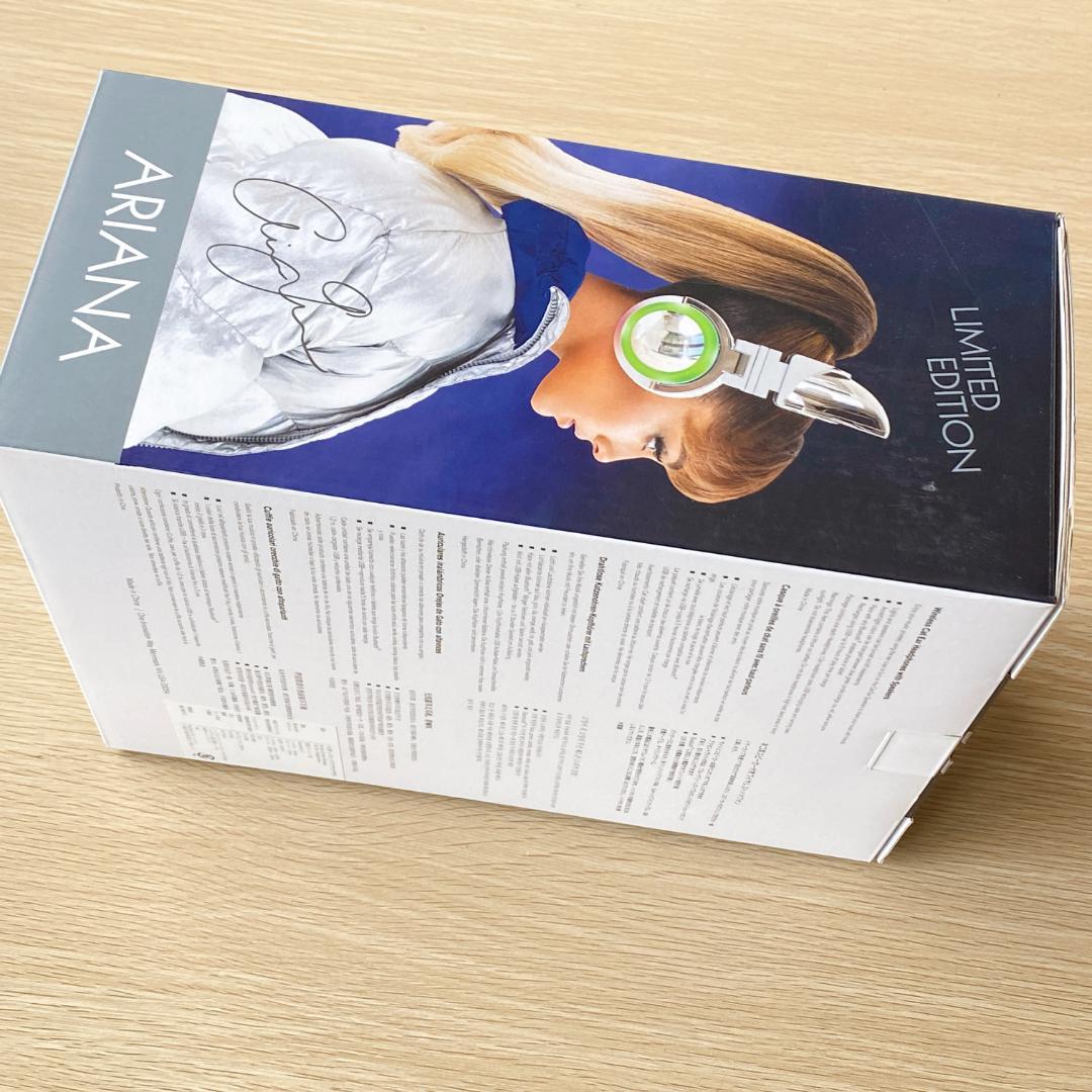 アリアナ・グランデ 限定モデル AXENT WEAR ネコ耳 ヘッドフォン 新品