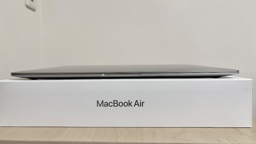 MacBook Air M1 メモリ8GB SSD512GB MGNA3J/A