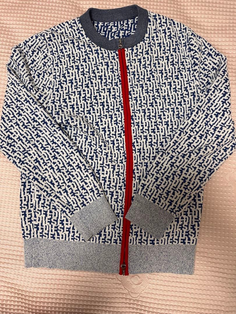 ディーゼル　ロゴ総柄 ジップアップ ニット ブルー/ホワイト A10197