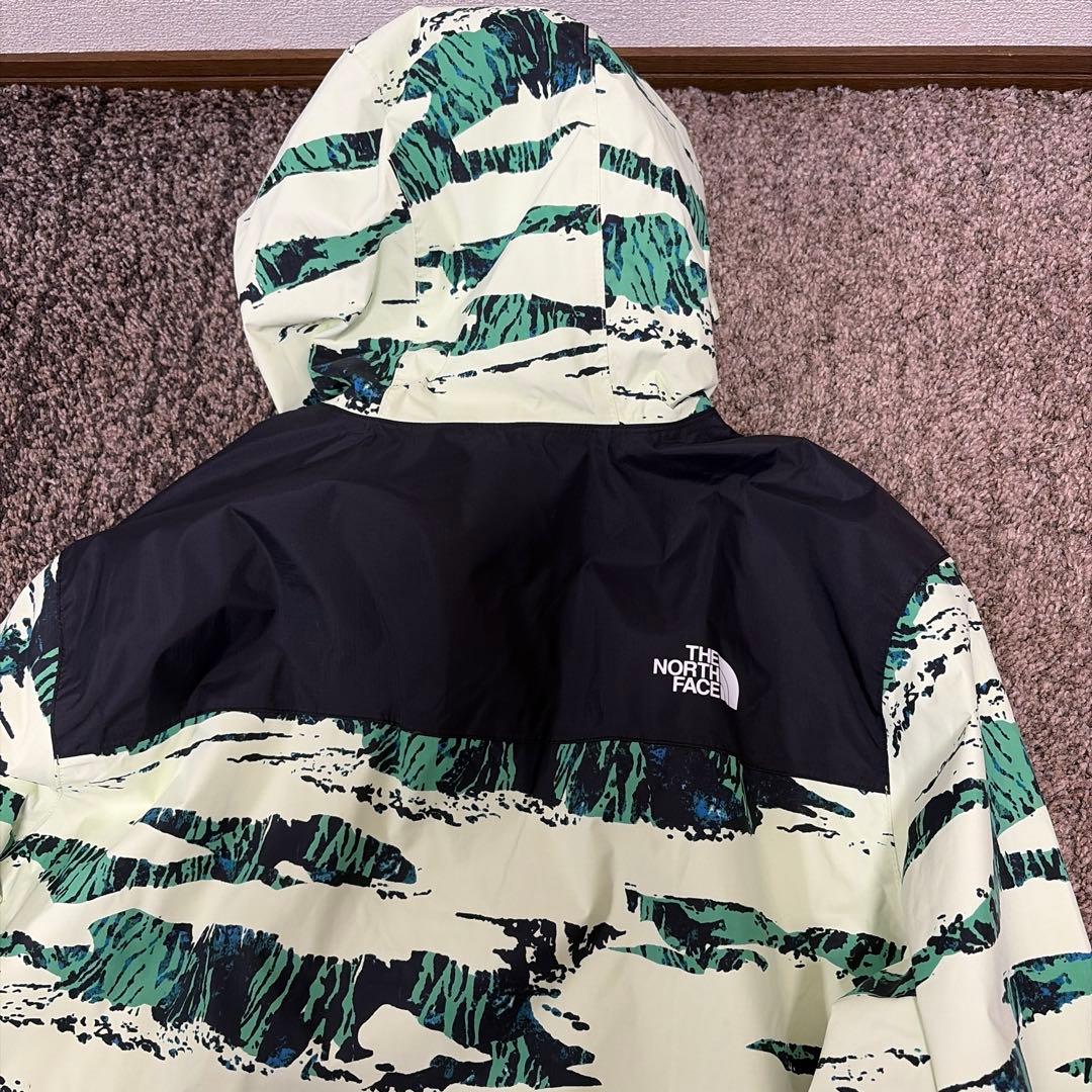 The North Face マウンテンパーカー
