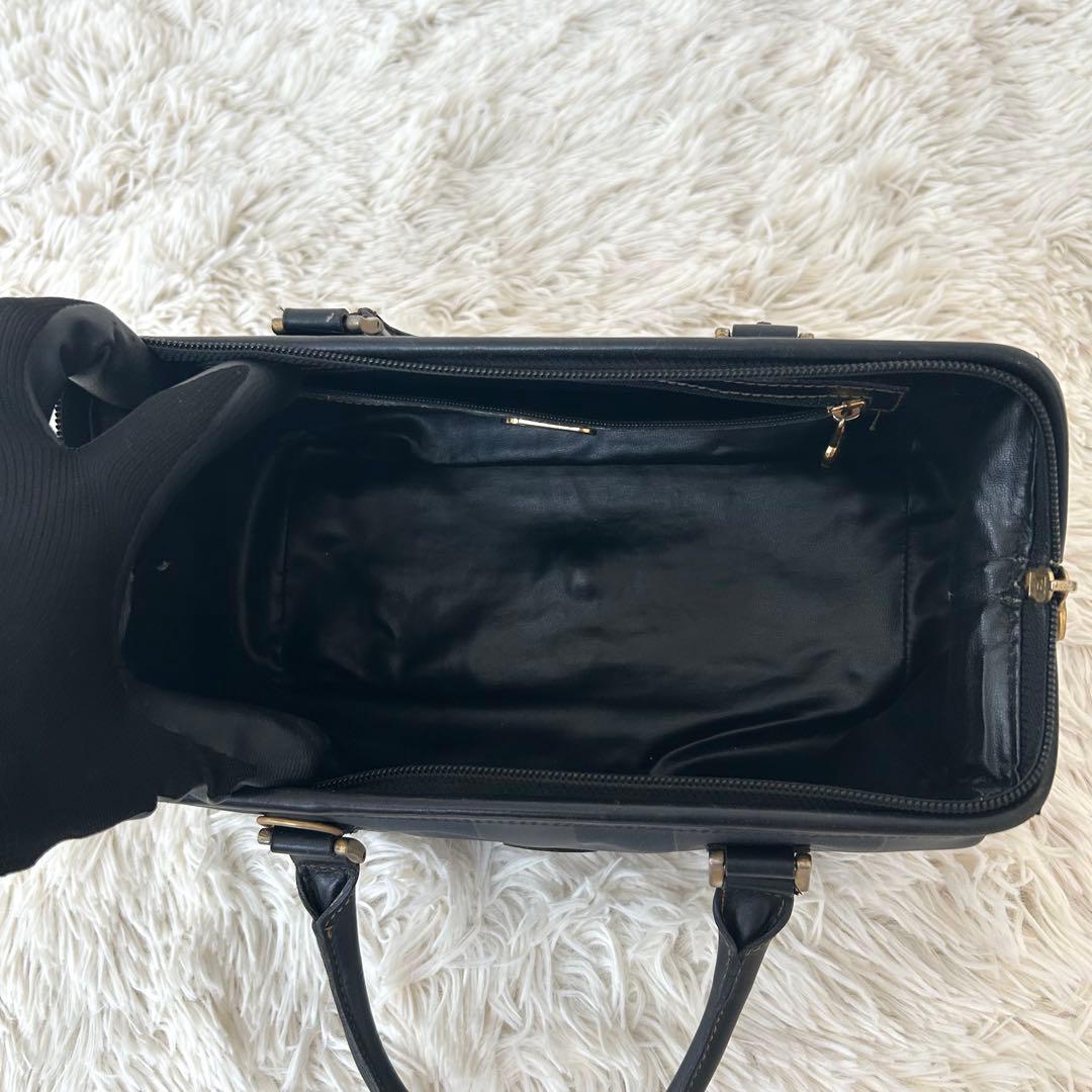 FENDI ペカン柄 ミニボストン PVC ネイビー　ストライプ　金具