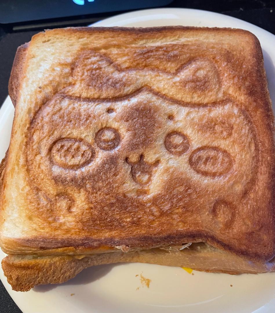 CCP こんがりきゃらマルチサンドメーカー ちいかわ  KM-CM75-CCK