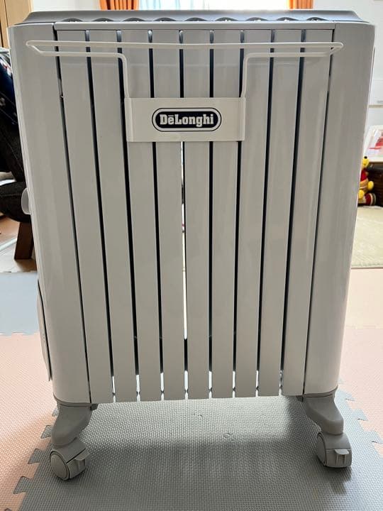 ★美品★ デロンギ　オイルヒーターDeLonghi RHJ75V0915-GY