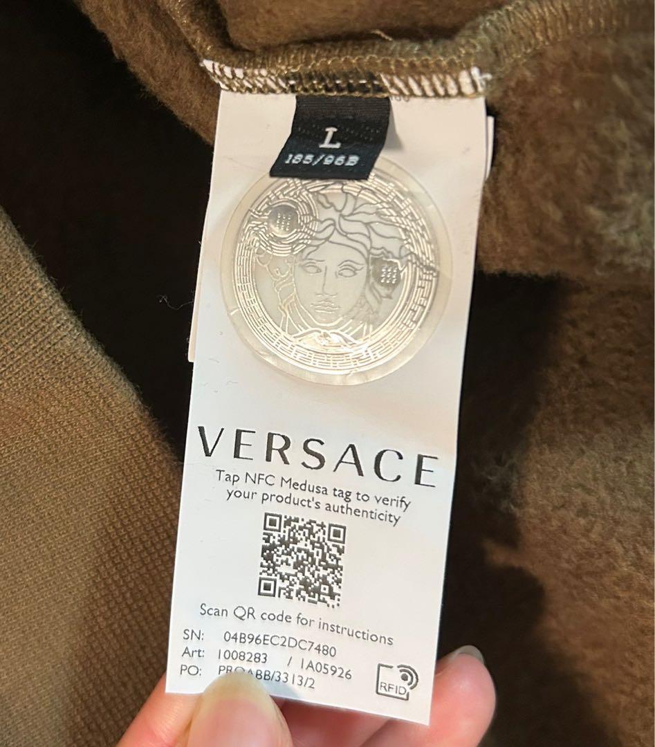 【送料込】VERSACE カーキ クルーネックバックデザインスウェットL