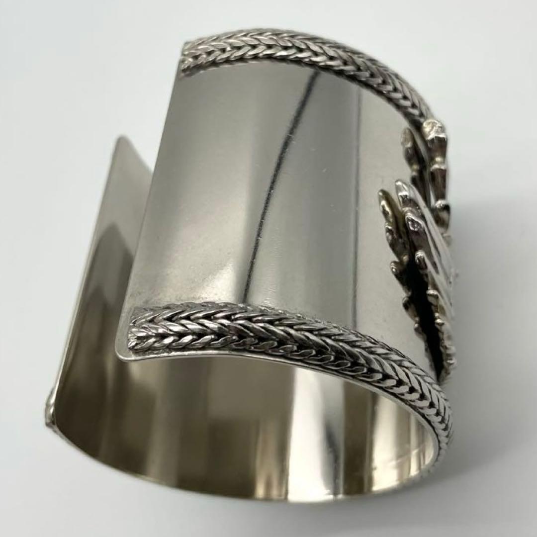 TOGA オープンバングル ブレスレット 鷲 シルバー 重厚感 太め 立体