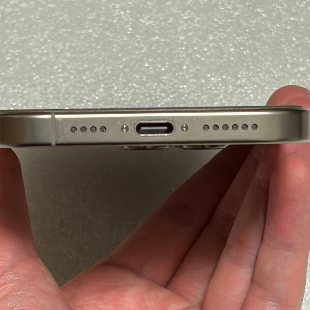 【早い者勝ち】iPhone 16 Pro Max シルバー 256 GB 98%