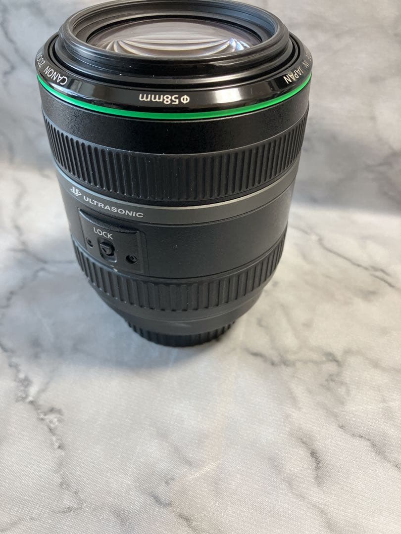Canon EF 70ー300mm　4-5.6　IS USM ズームレンズ