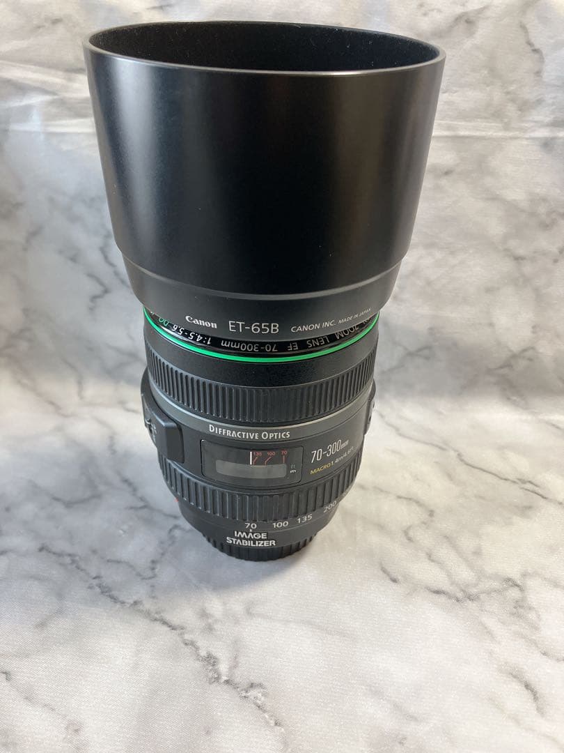 Canon EF 70ー300mm　4-5.6　IS USM ズームレンズ