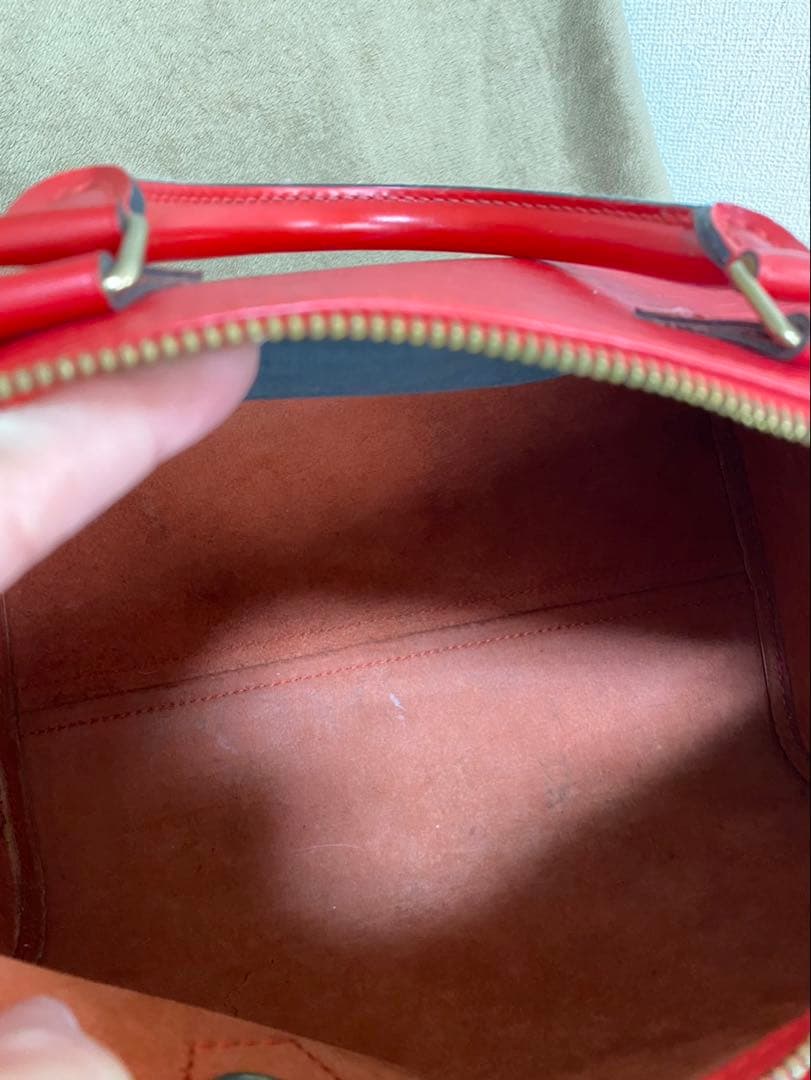 LOUIS VUITTON エピ　スピーディ 30