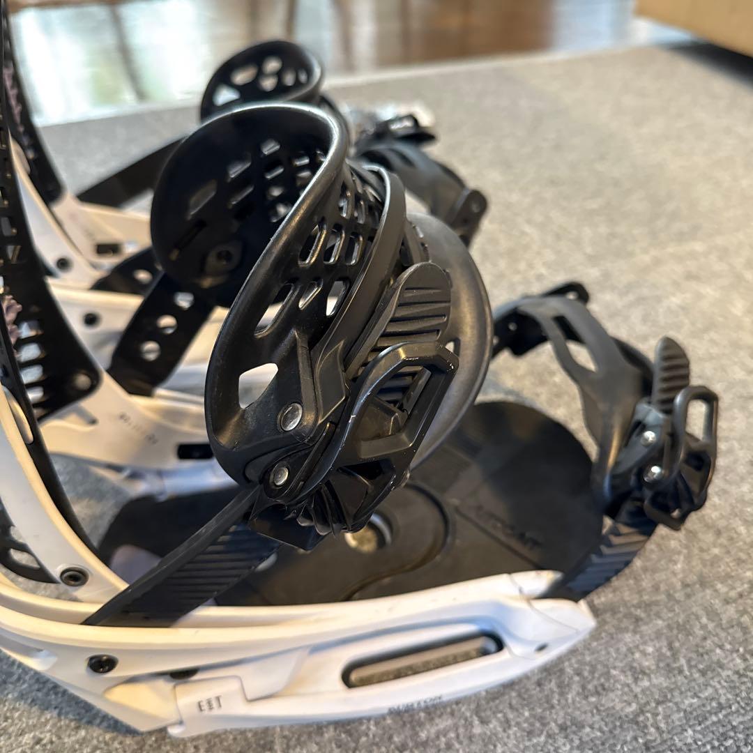 BURTON GENESIS 21年 EST Mサイズ スノーボードビンディング