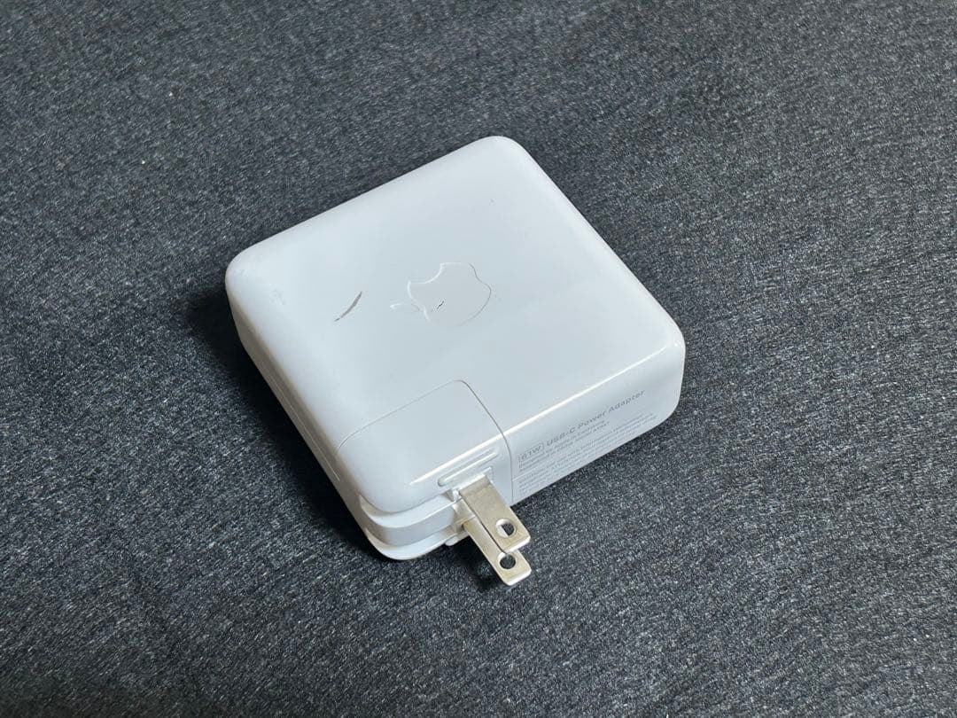 MacBookPro 13インチ M1 2020 画面割れ 外部モニター動作OK