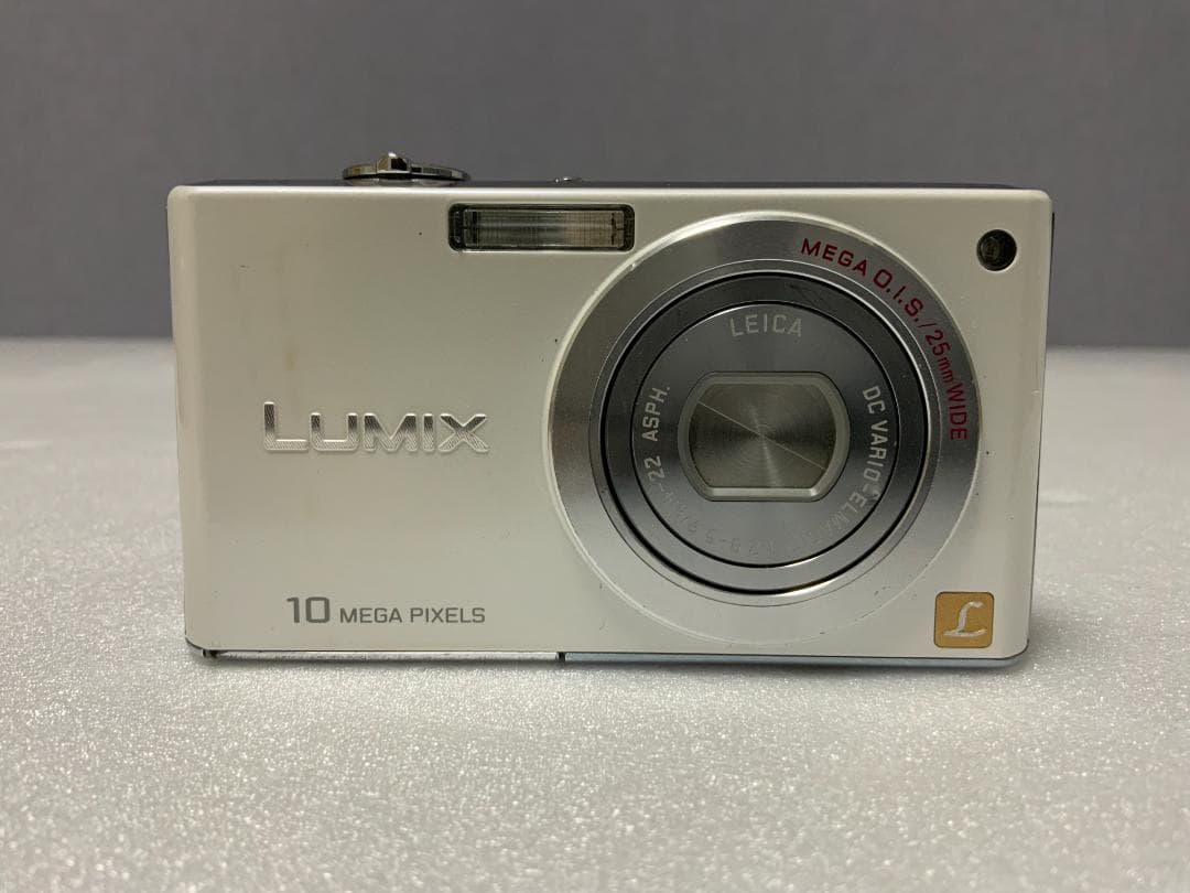 Panasonic LUMIX DMC-FX37 ホワイト