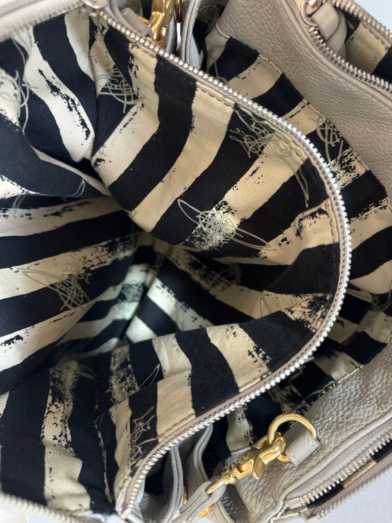 ヴィヴィアンウエストウッド　超大容量　2way トートバッグ