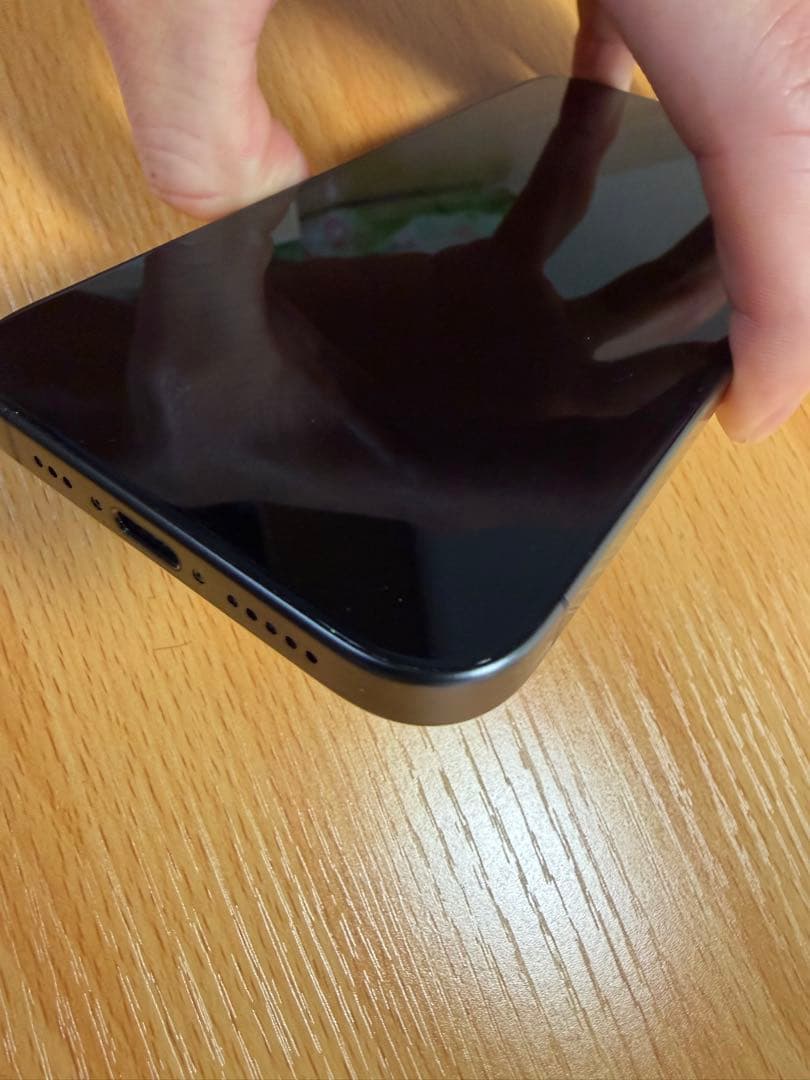 iPhone15Pro 128GB(ブラックチタニウム)