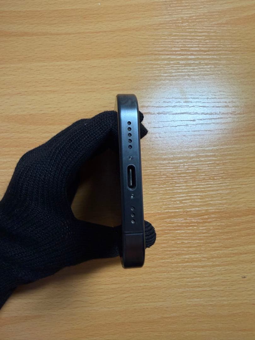 iPhone15Pro 128GB(ブラックチタニウム)