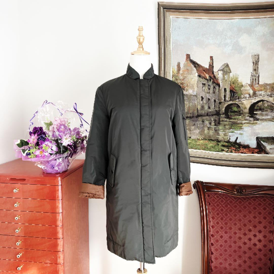 美品　ブルネロクチネリ 立体花　エレガント　リバーシブル ダウンコート