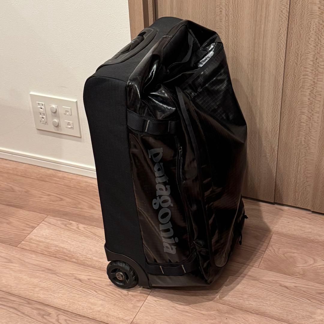 patagonia　BLACK HOLE WHEELED DUFFEL 40ℓ