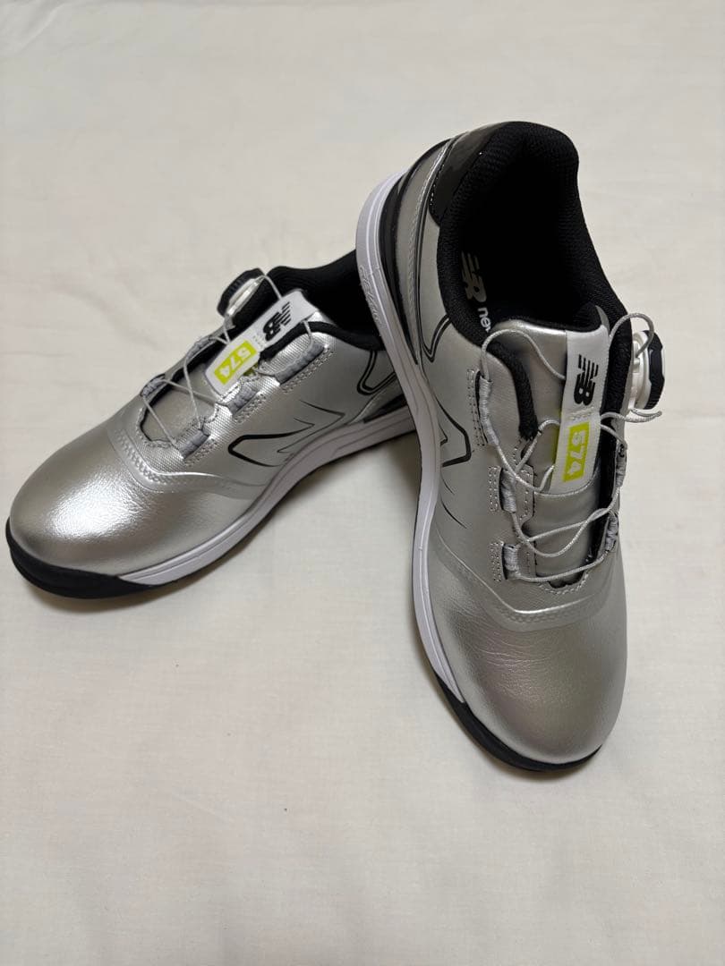 New Balance 574 ゴルフシューズ シルバー 女性用