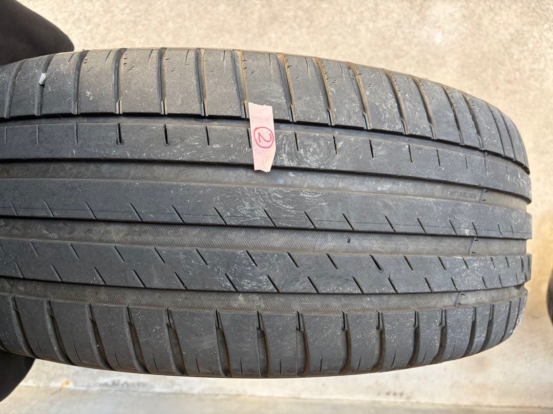 トヨタ 80ハリアー　20インチ GRタイヤホイールセット