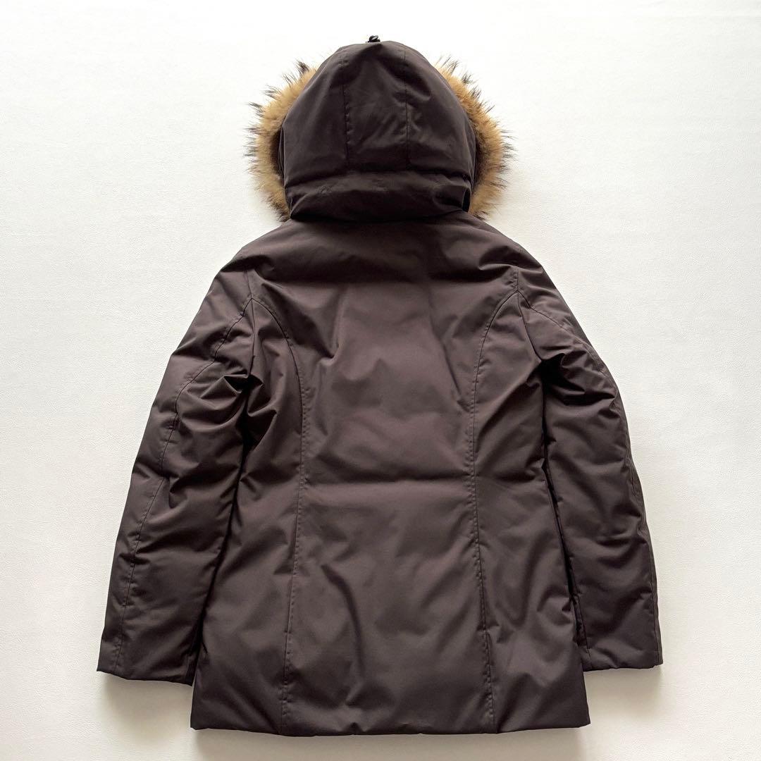 01954 未使用タグ付　Cape horn ダウンコート　ラクーンファー　44