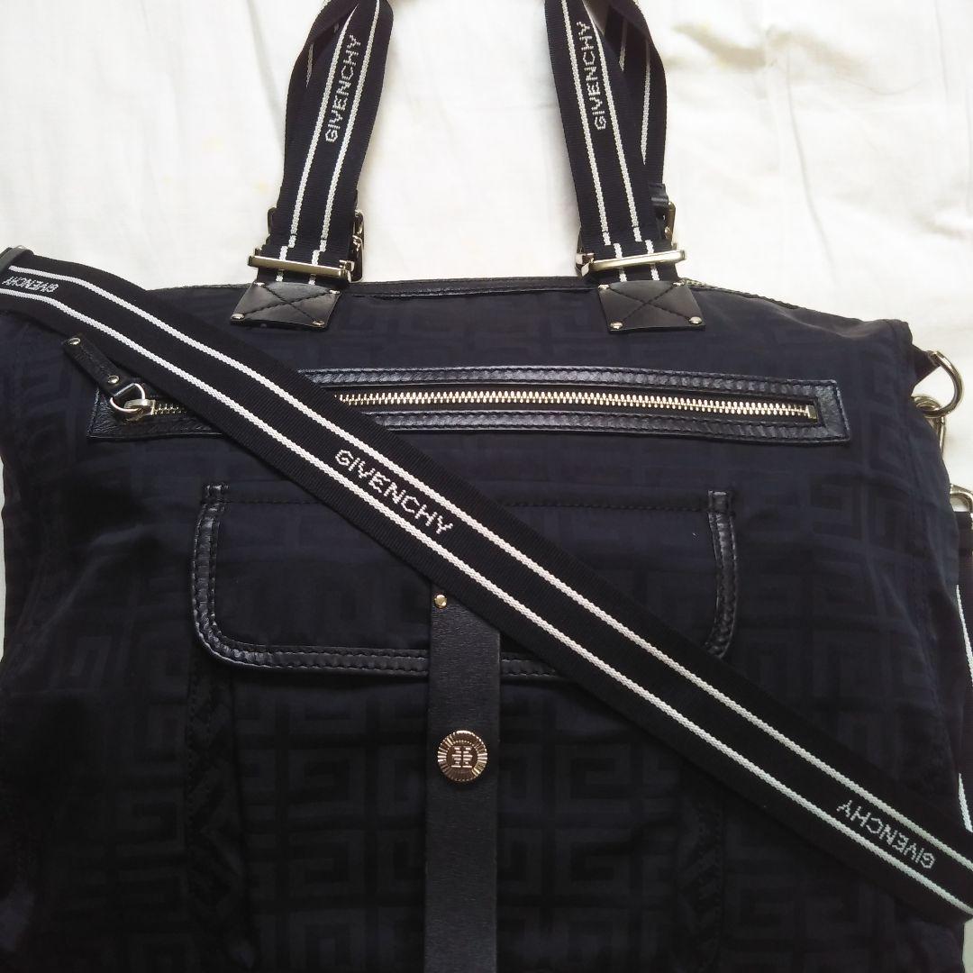 GIVENCHY ジバンシィ 2way ショルダー ハンド ボストンバッグ　旅行