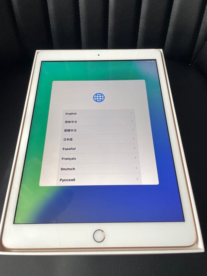 Apple iPad 第8世代 32GB ゴールド 本体