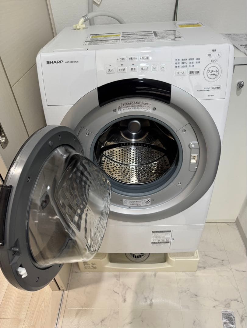 Momo出品　SHARP ドラム式洗濯機 ※12/18-21で発送