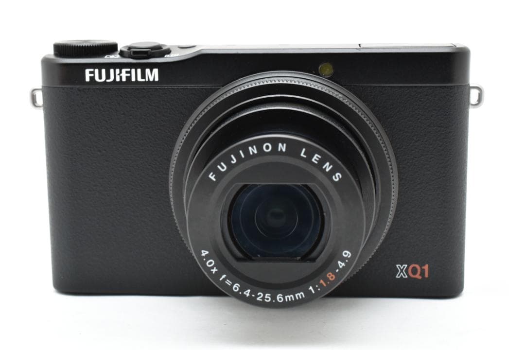 美品 FUJIFILM XQ1 ブラック デジタルカメラ