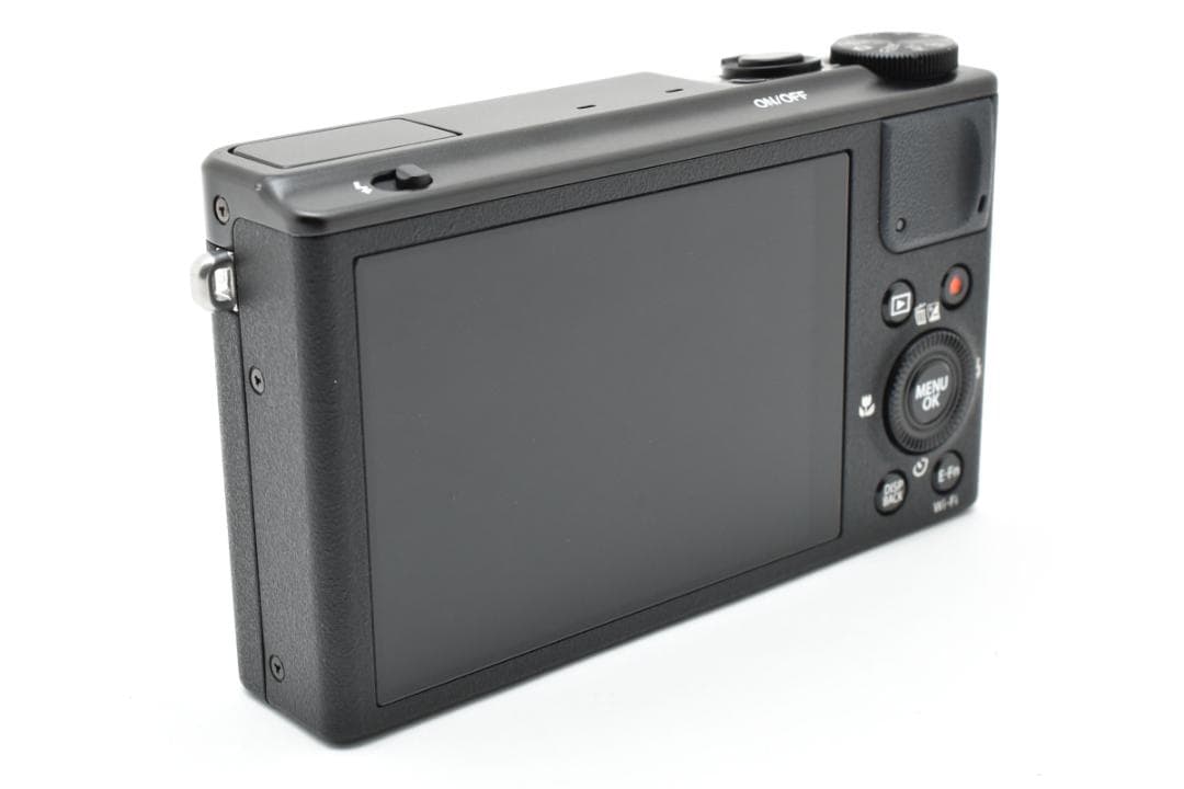 美品 FUJIFILM XQ1 ブラック デジタルカメラ