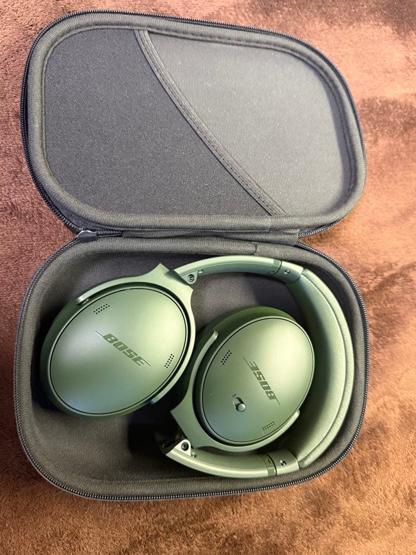 ち*ん様 Bose 3508 ワイヤレスヘッドホン グリーン