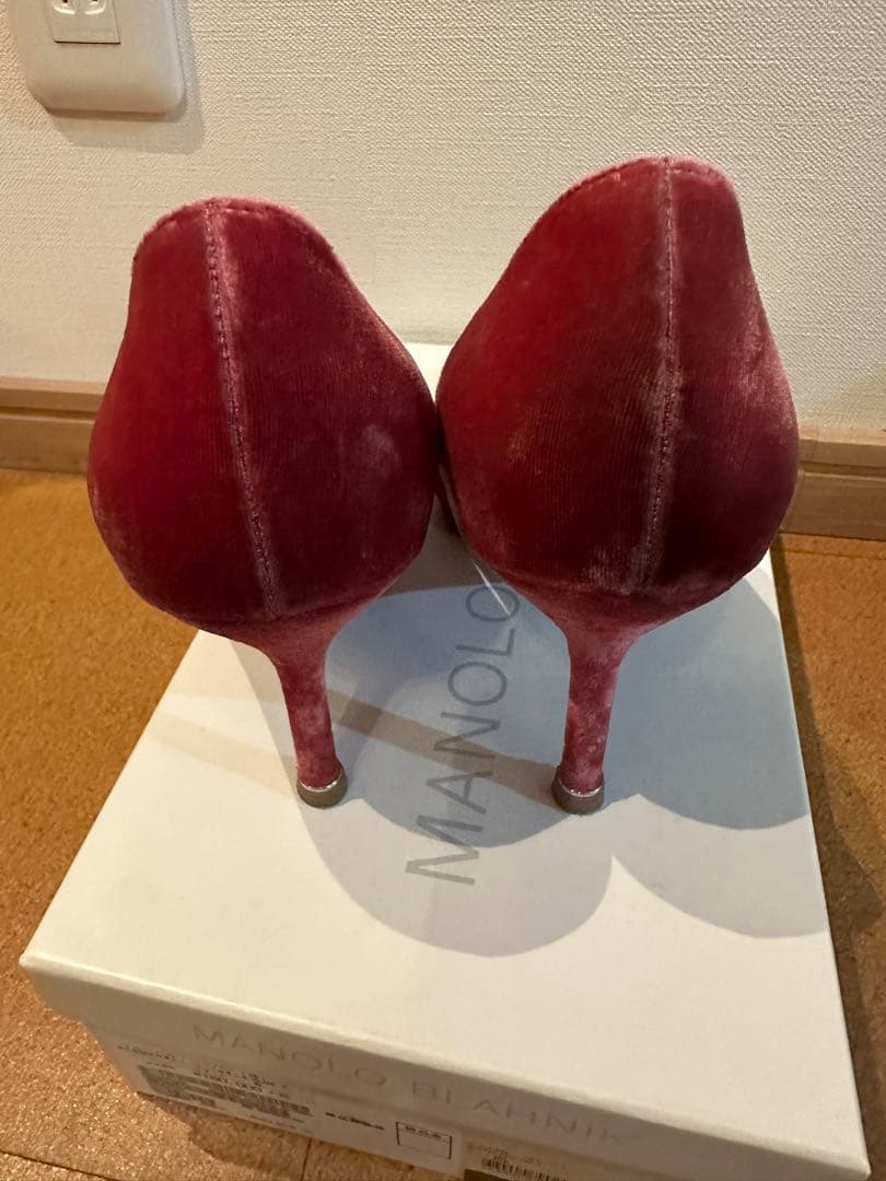 マノロブラニク　ハンギシ　パンプス　ヒール　36.5 MANOLOBLAHNIK