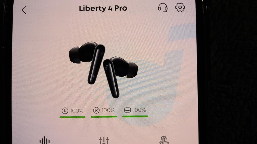 Liberty 4 Pro ワイヤレスヘッドセット