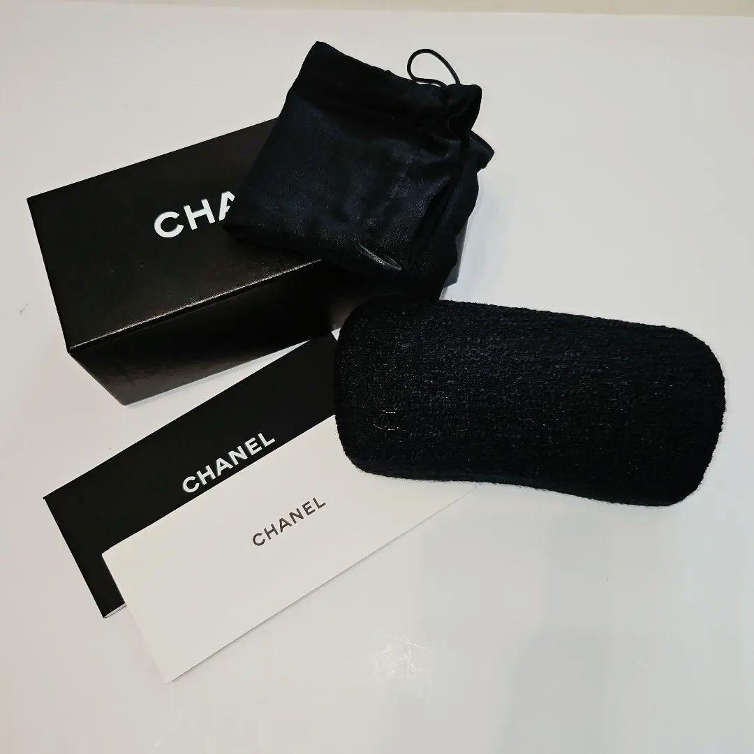 レア品★CHANELシャネル　キャットアイ サングラス パール、ロゴチャーム付