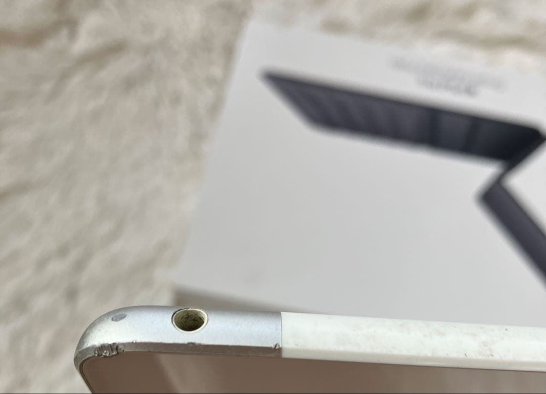 【早い者勝ち】iPad 第7世代 128GB SIMフリー 【すぐ発送】