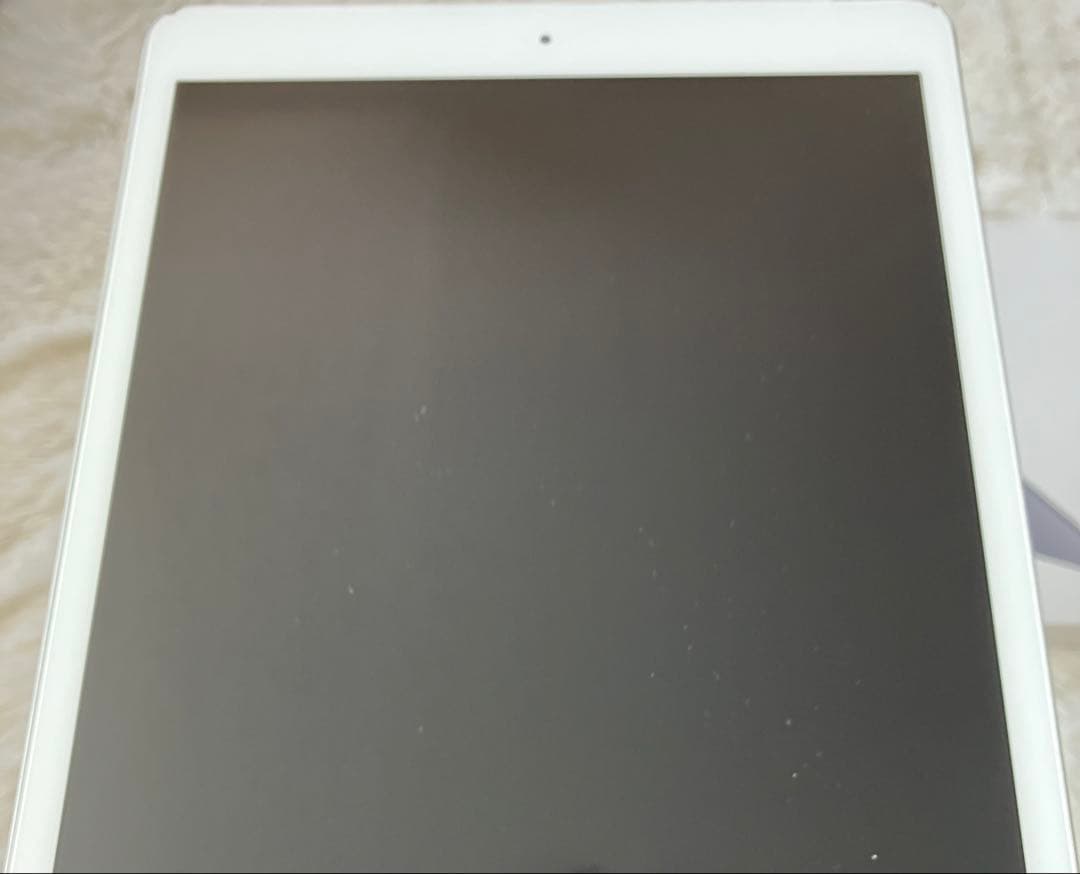 【早い者勝ち】iPad 第7世代 128GB SIMフリー 【すぐ発送】