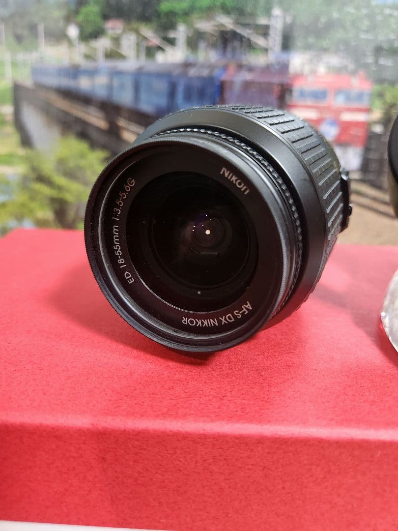 み*ぺ様 Nikon D50 　デジタル一眼レフカメラ【初心者対応】三脚&箱付き