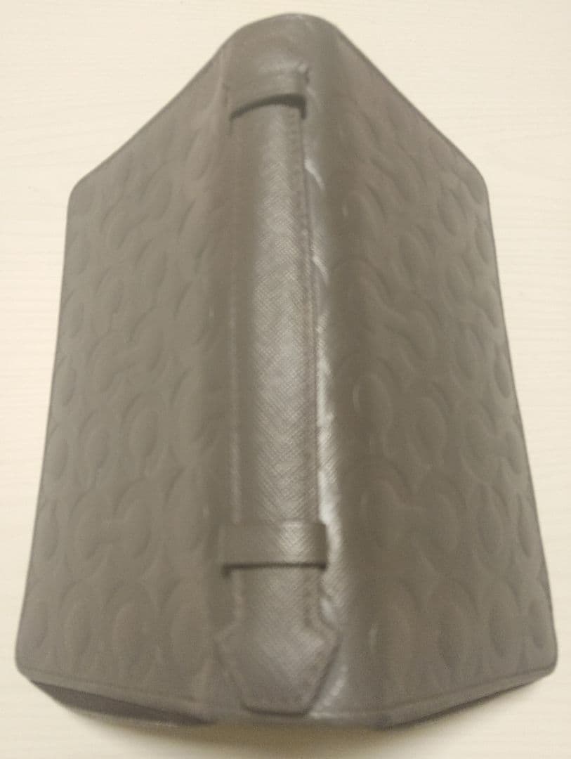 COACH長財布ダブルジッパー　綺麗です。