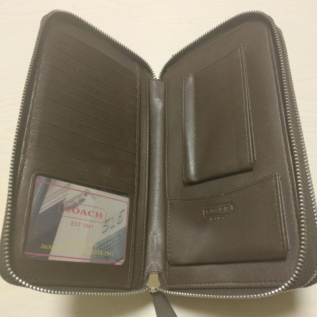 COACH長財布ダブルジッパー　綺麗です。