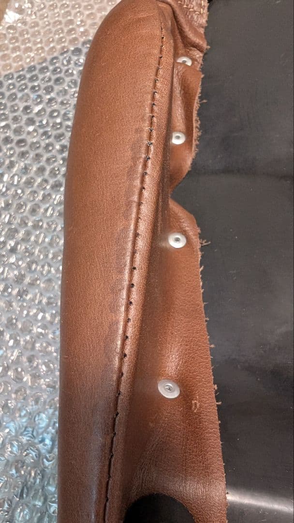 【新品未使用】ドゥカティ スクランブラー 本革シート motor rock