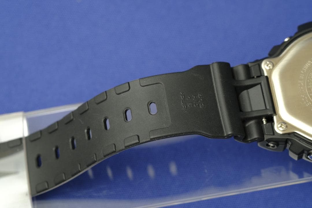 【美品】G-SHOCK DW-6900BMC 電池新品 希少カラー(33)