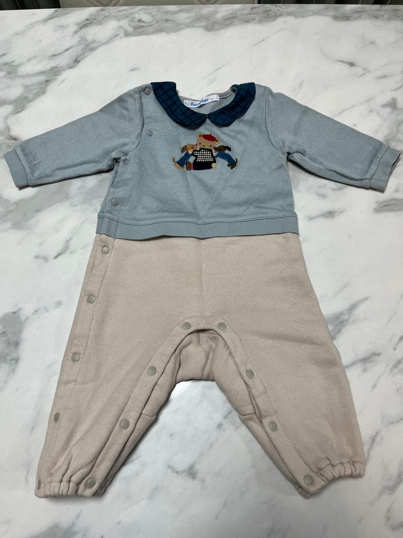 【ファミリア】水色とベージュのロンパース