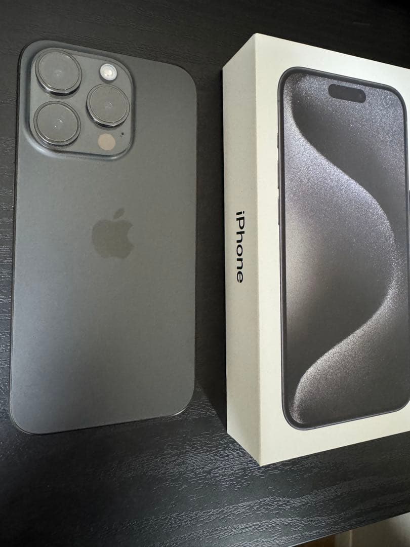 Apple iPhone 15 pro 256GB【1/22まで限定値下げ】