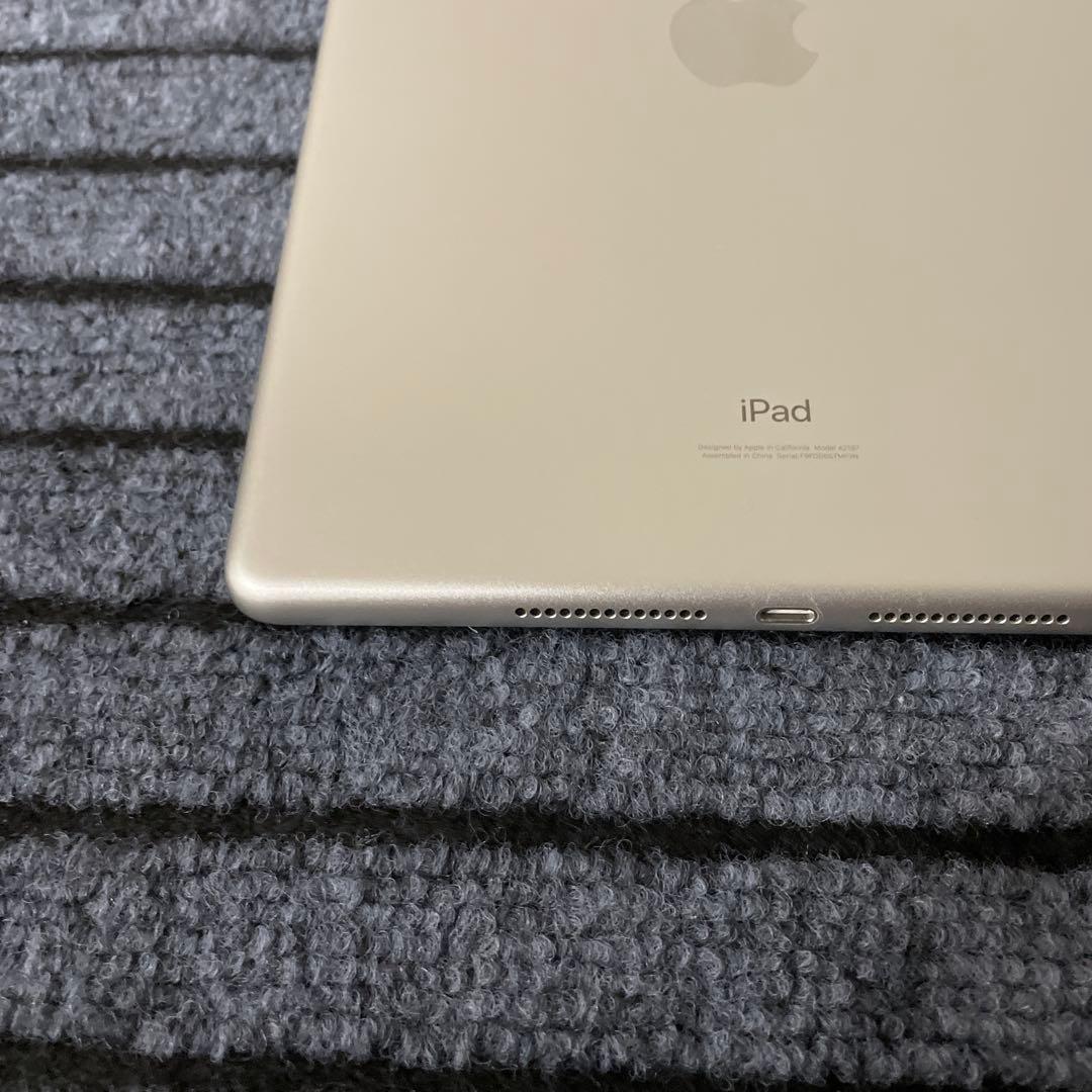 89 iPad 7世代 32GB Wi-Fi シルバー