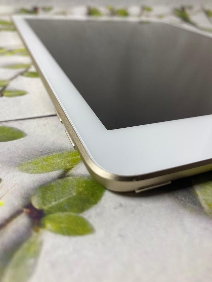 ★期間限定★ iPad 第5世代 Wi-Fiモデル ゴールド 128GB