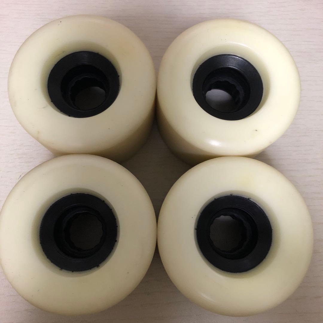 powell peralta snakes 69mm 75a ロンスケ