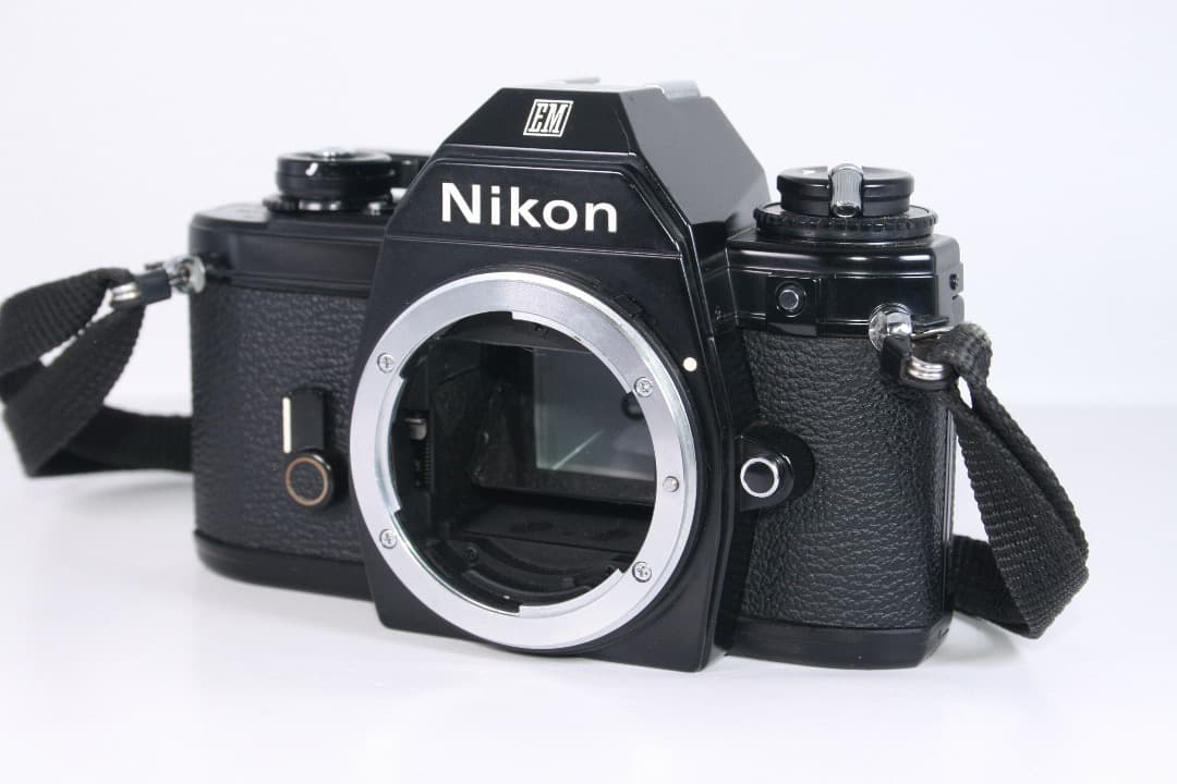 NIKON EM 動作確認済みフィルムカメラ#321